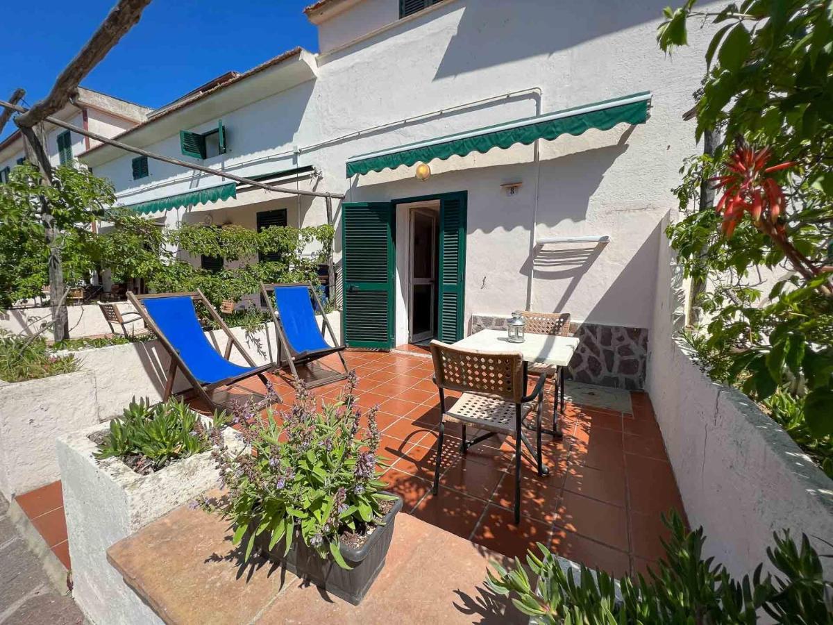 Azienda Agricola Sapereta * Porto Azzurro
